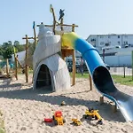 630, Seepark Apartament *